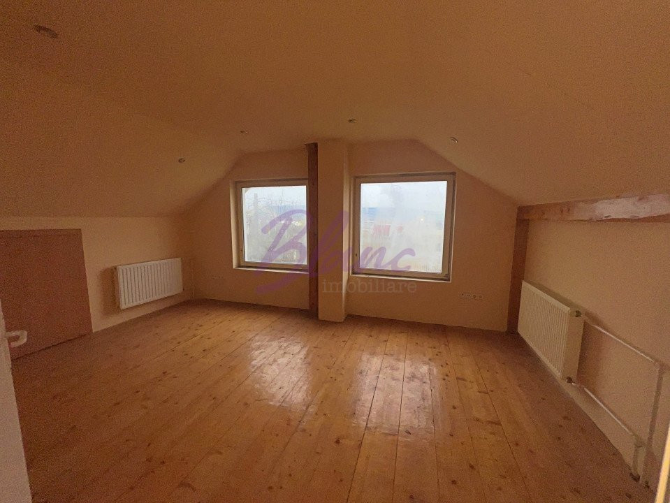 Sediu firma, spatiu comercial, hala de vanzare