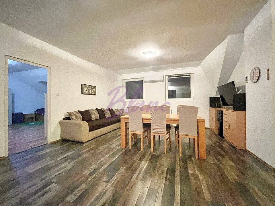 Apartament 100 mp utili, 3 camere, Cartier Forvila, Paleu