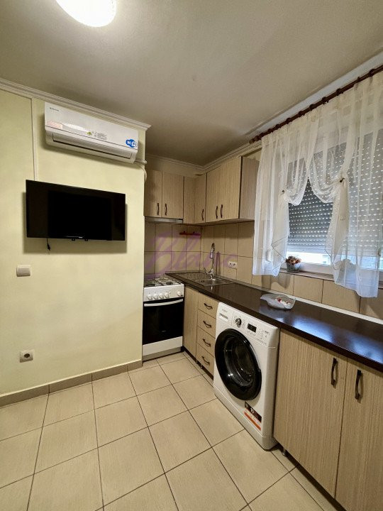 Garsonieră de vanzare