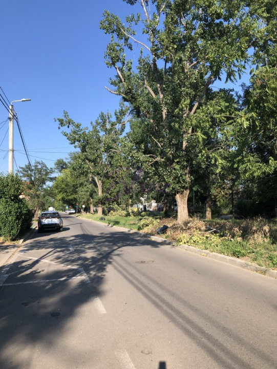 De vanzare 2 case de locuit ,cu teren 897 mp. str.O.Goga /Iosia