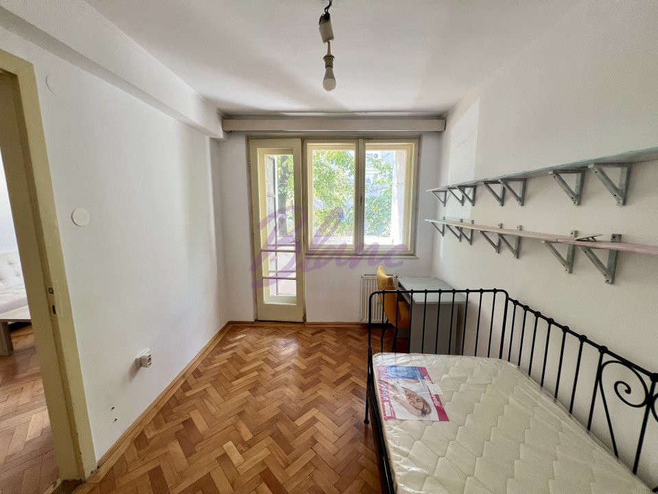 Apartament cu 3 camere 