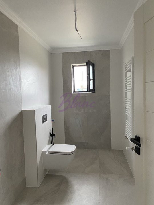 Casa de Vanzare , 3 camere,  OSORHEI