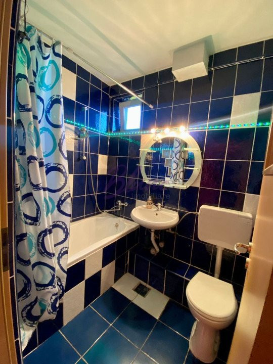 Apartament mobilat 4 camere, etaj 4/4, zona Dacia