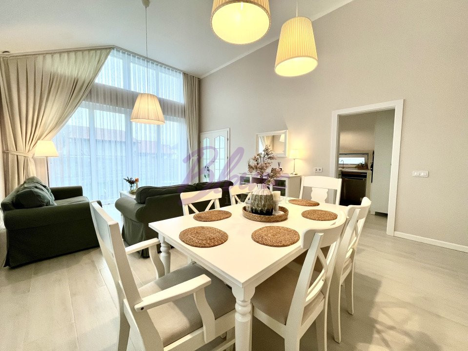 Casă în Cihei, 150 mp construiți, teren 487 mp  