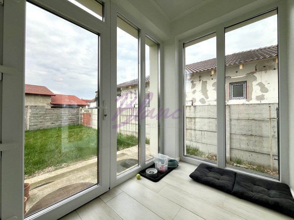 Casă în Cihei, 150 mp construiți, teren 487 mp  