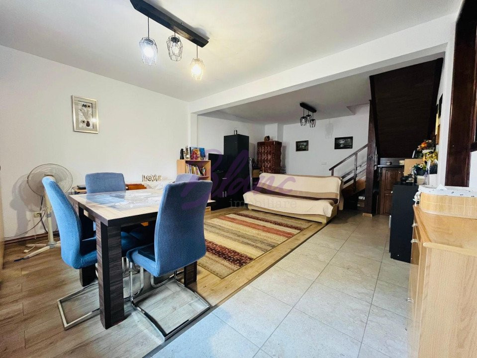 CASA DE VANZARE PE STRUCTURA DE LEMN IN BEIUS