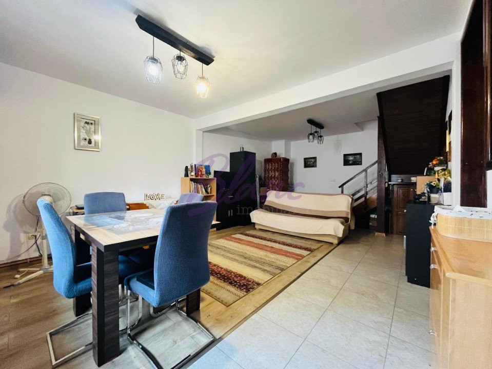 CASA DE VANZARE PE STRUCTURA DE LEMN IN BEIUS