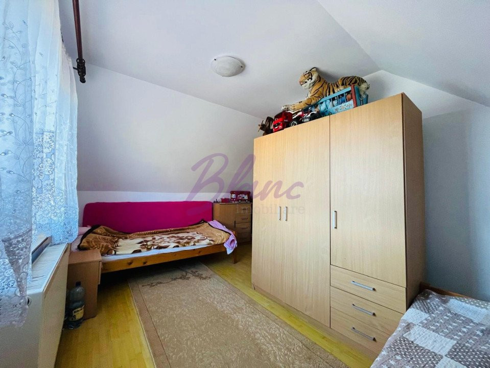 CASA DE VANZARE PE STRUCTURA DE LEMN IN BEIUS