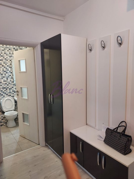 Apartament 2 camere, Prima Bolcas