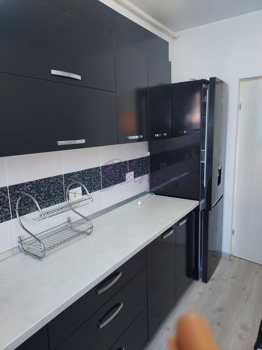 Apartament 2 camere, Prima Bolcas