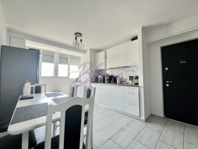 Apartament de de inchiriat 3 camere, Nufarul
