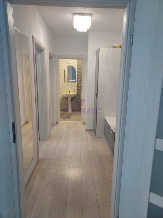 Apartament cu 2 camere, bloc Prima