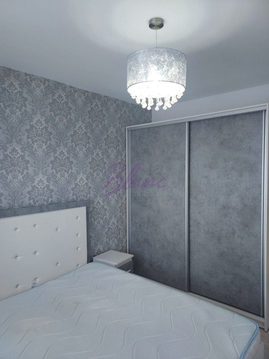 Apartament cu 2 camere, bloc Prima