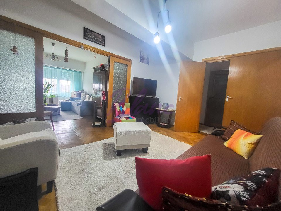 Apartament ultracentral 3 camere, 80 mp utili, garaj la subteran