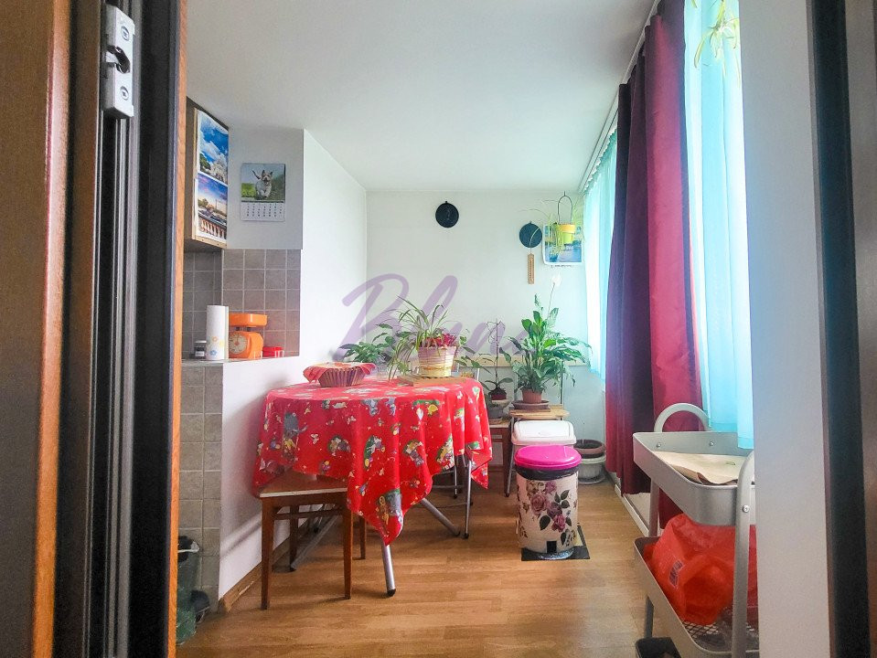 Apartament ultracentral 3 camere, 80 mp utili, garaj la subteran