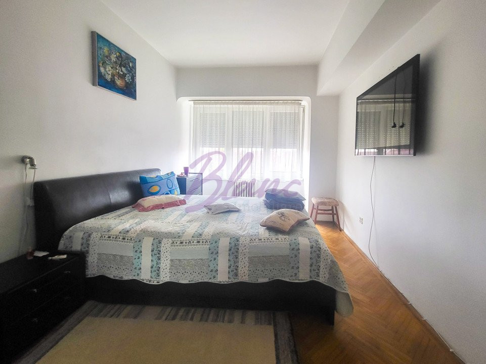 Apartament ultracentral 3 camere, 80 mp utili, garaj la subteran