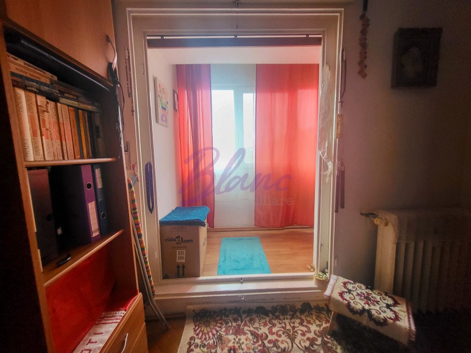 Apartament ultracentral 3 camere, 80 mp utili, garaj la subteran