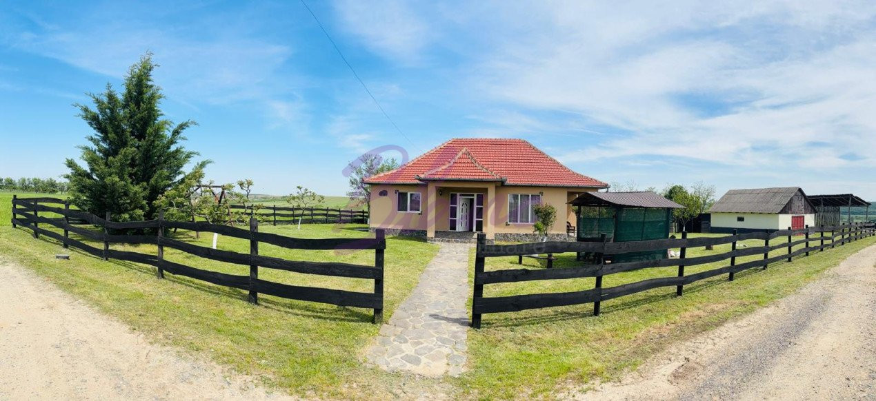 CASA IN INIMA NATURII