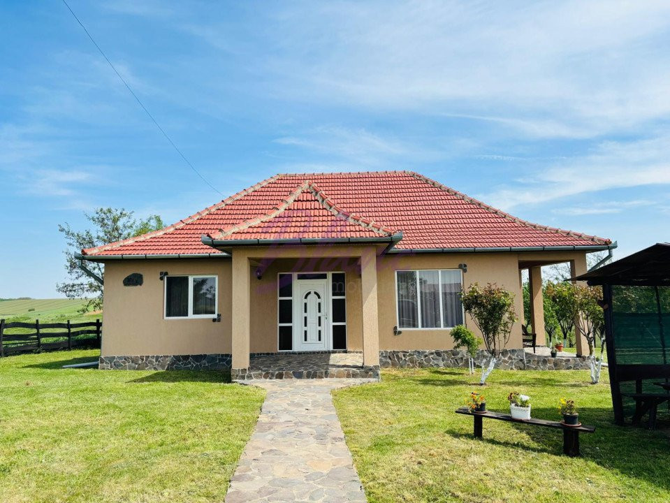 CASA IN INIMA NATURII