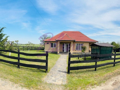 CASA IN INIMA NATURII