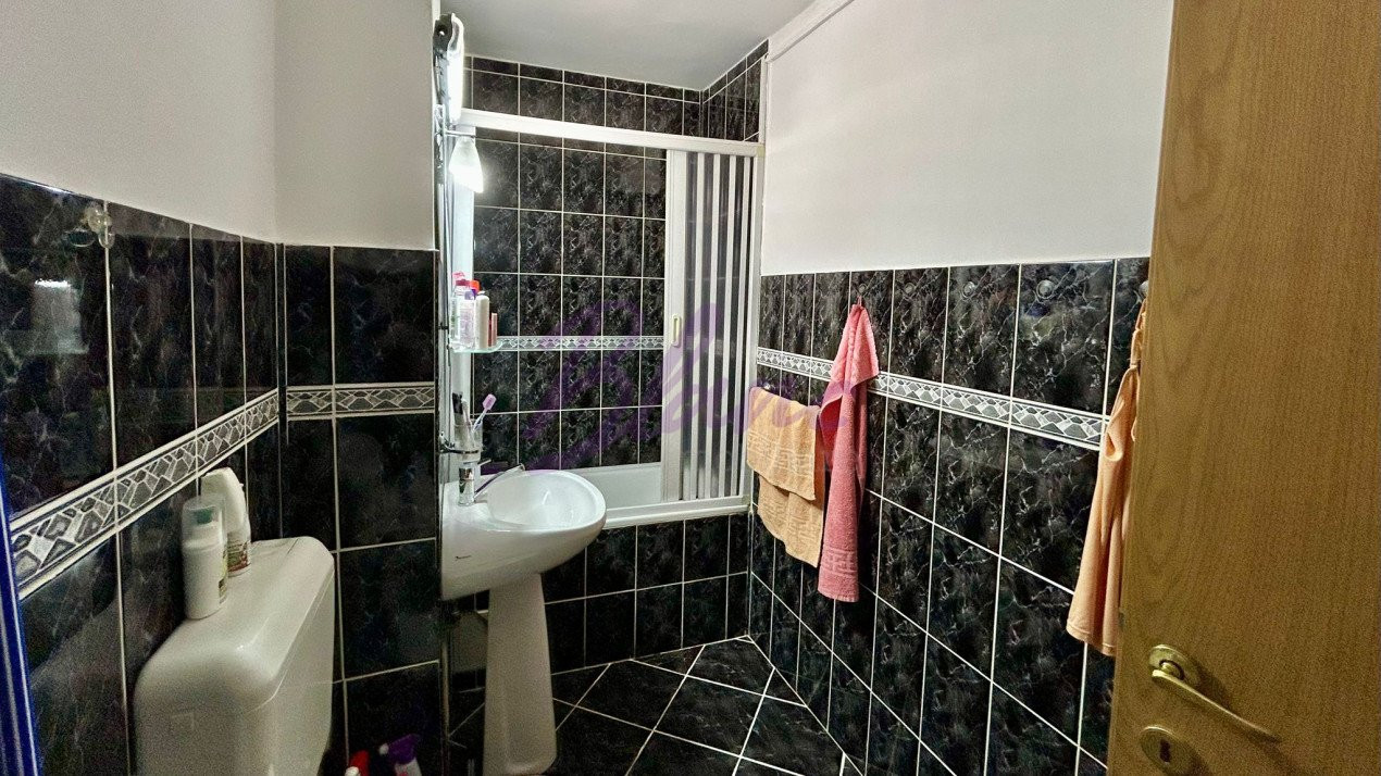Apartament 3 camere, Dacia 