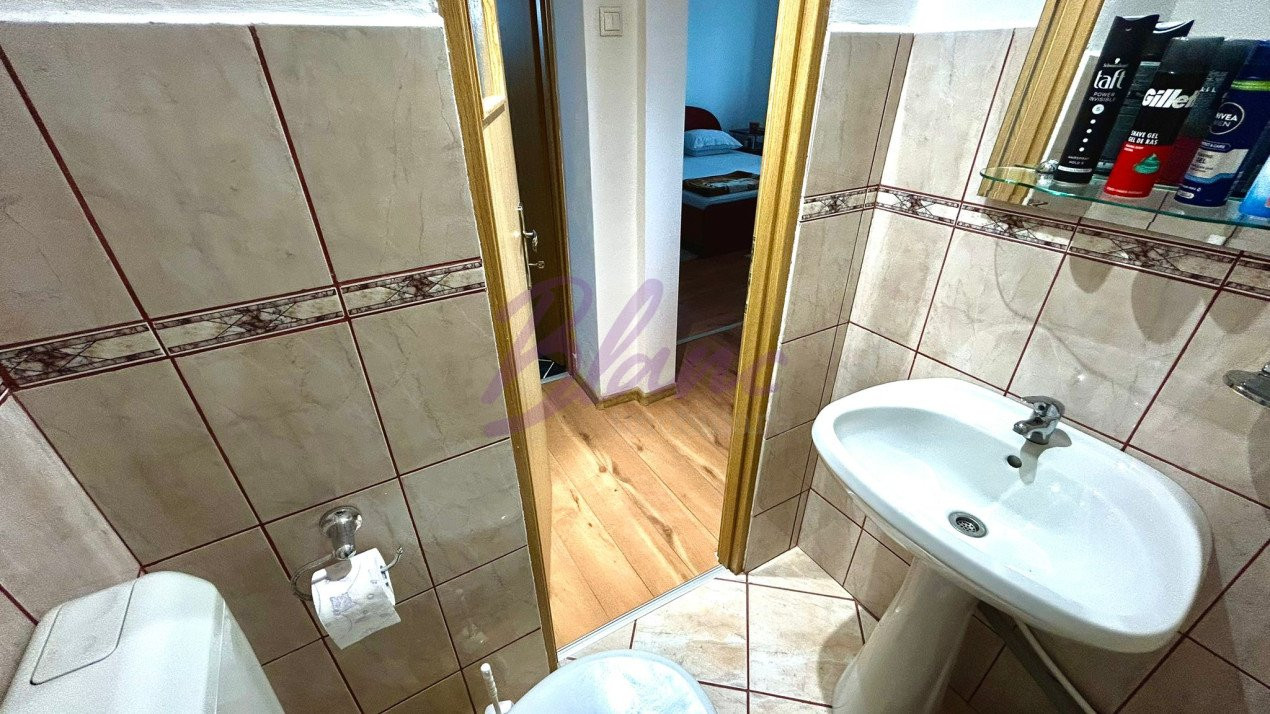 Apartament 3 camere, Dacia 