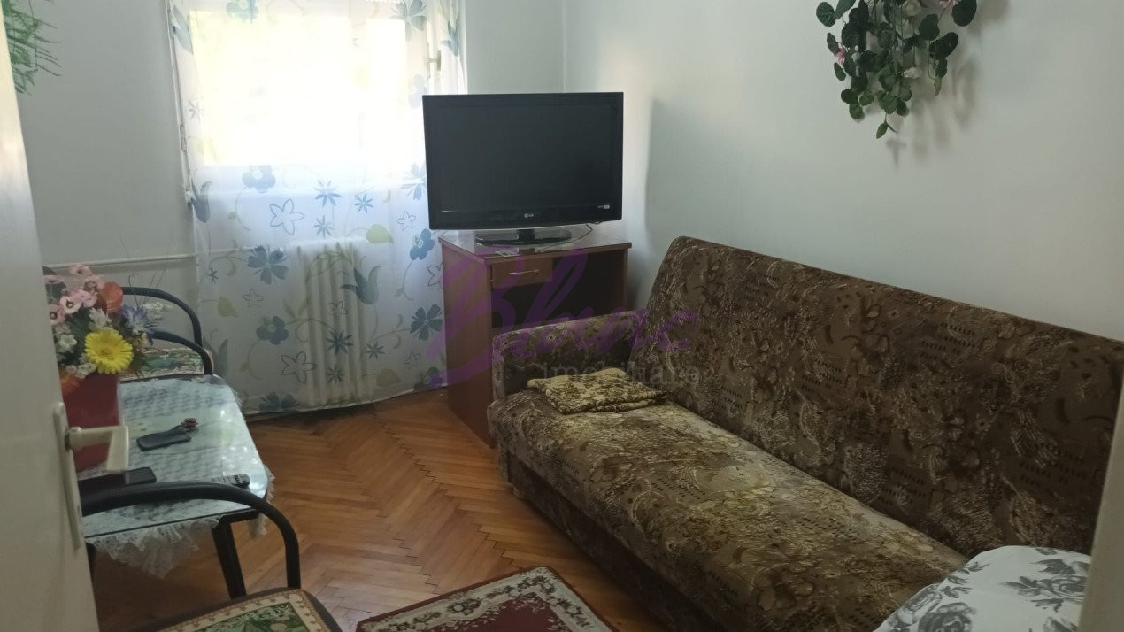 Apartament de vanzare 3 camere 