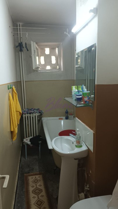 Apartament de vanzare 3 camere 