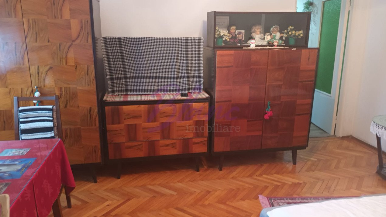 Apartament de vanzare 3 camere 