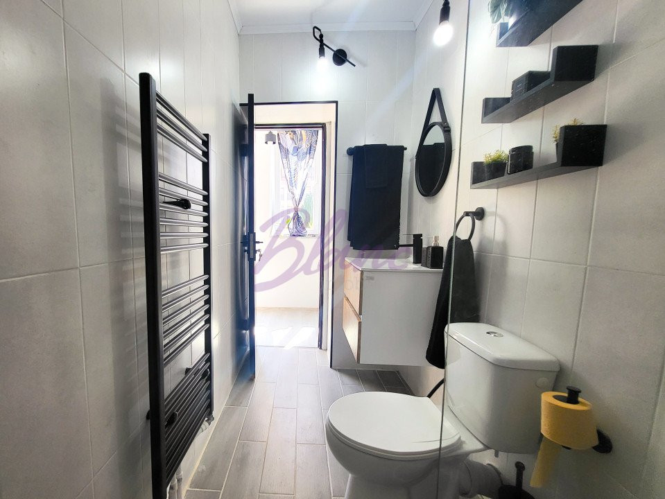 Apartament la casa, 2 camere, zona Cetatii