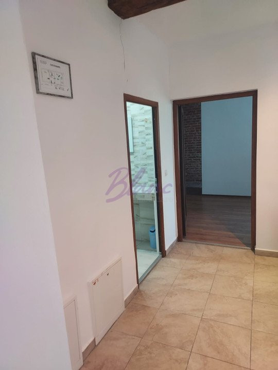Spatiu Comercial, 63 mp utili, Central
