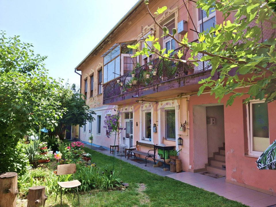 Apartament la casă – stil interbelic cu potențial, zona Incubatorul de Afaceri, 