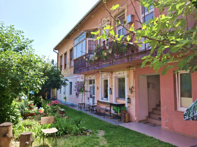 Apartament la casă – stil interbelic cu potențial, zona Incubatorul de Afaceri, 