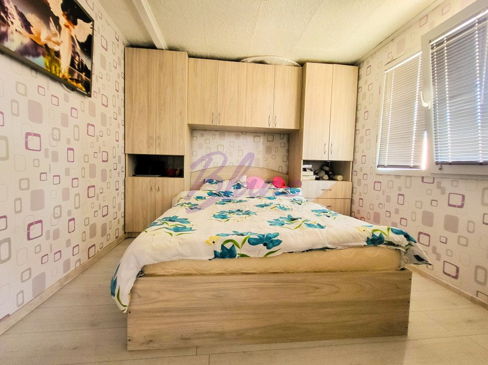 Casa 5 camere, zona Plastor
