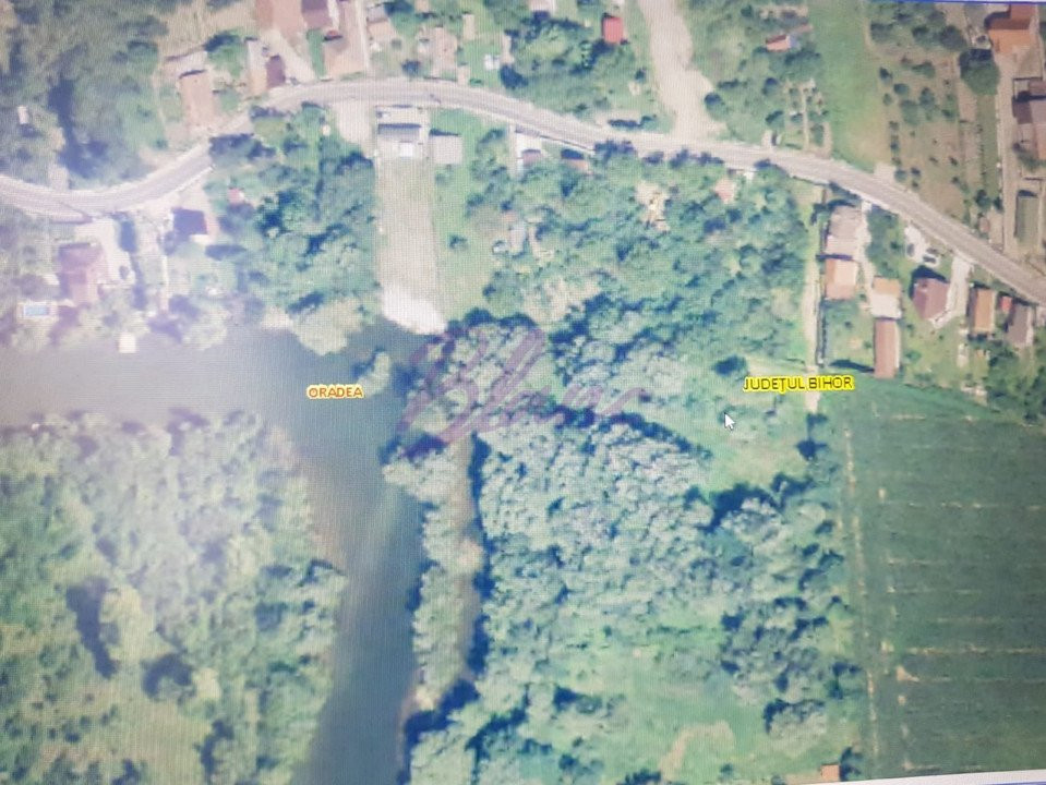 Teren intravilan parcelabil – 1.500 mp zona Facliei