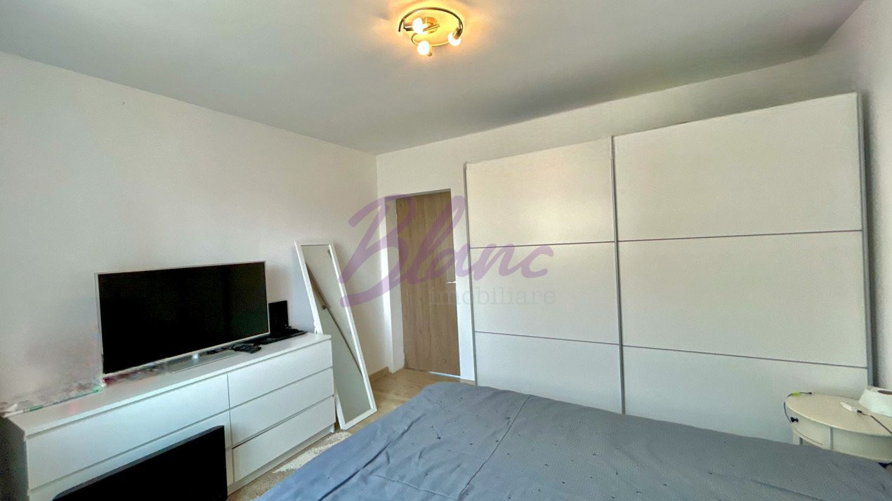 Casă în Cihei , 3 camere , 203 mp teren 