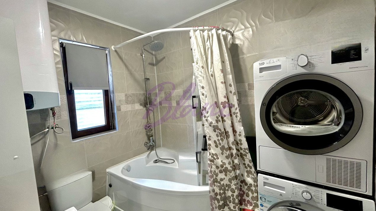 Casă în Cihei , 3 camere , 203 mp teren 