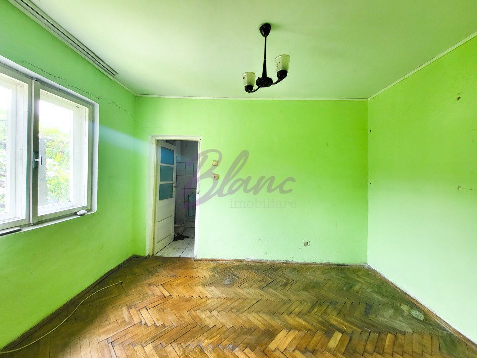 Casa 3 camere, Strada Izvorului, 306mp curte