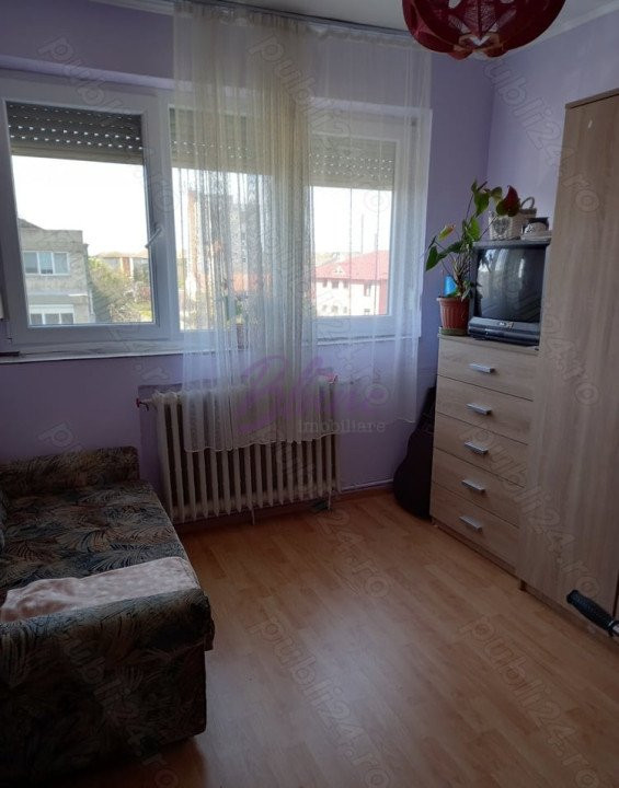 apartament 3 camere decebal