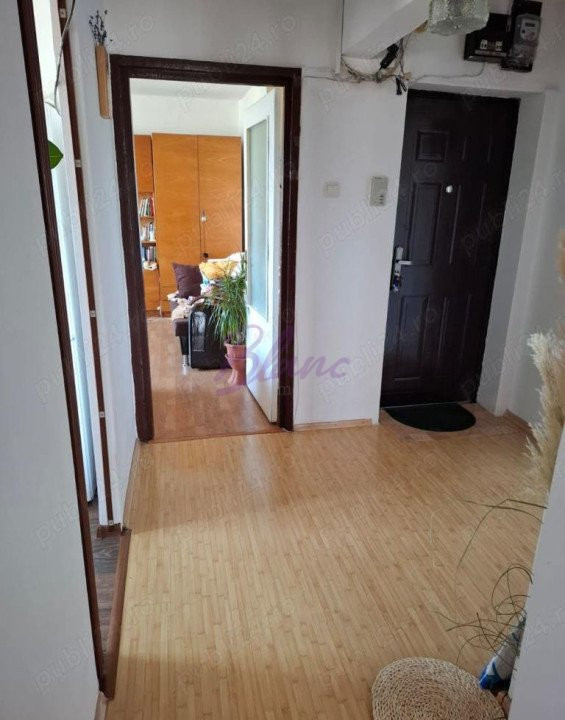 apartament 3 camere decebal