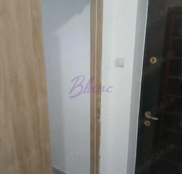 apartament de vanzare 2 camere Judetean