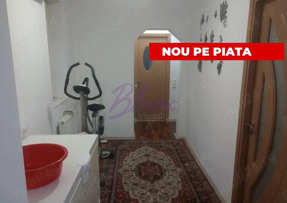 apartament de vanzare 3 camere rogerius 