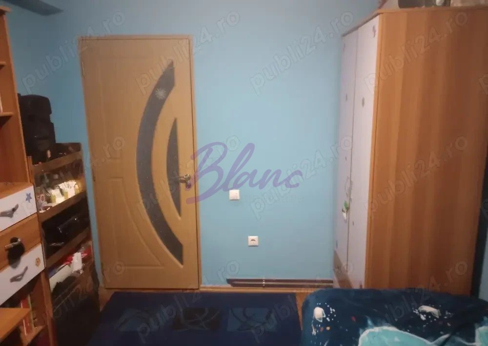 apartament de vanzare 3 camere rogerius 