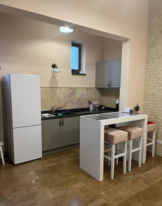 apartament 2 camere ultracentral de vanzare