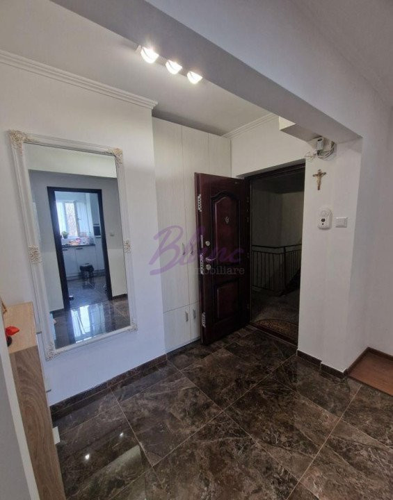 apartament 3 camere rogerius 