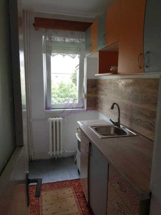 Apartament de vanzare,2 Camere, Zona Nufarul