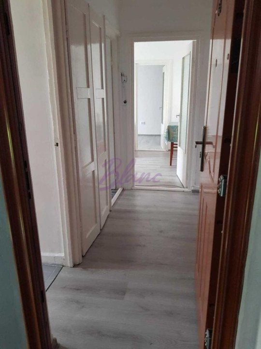 Apartament de vanzare,2 Camere, Zona Nufarul