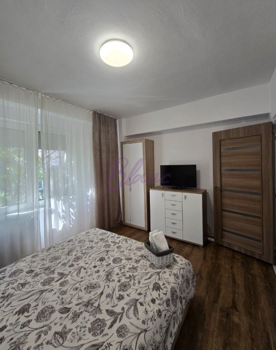 Apartament 3 camere - Ștefan cel Mare, etaj 2 