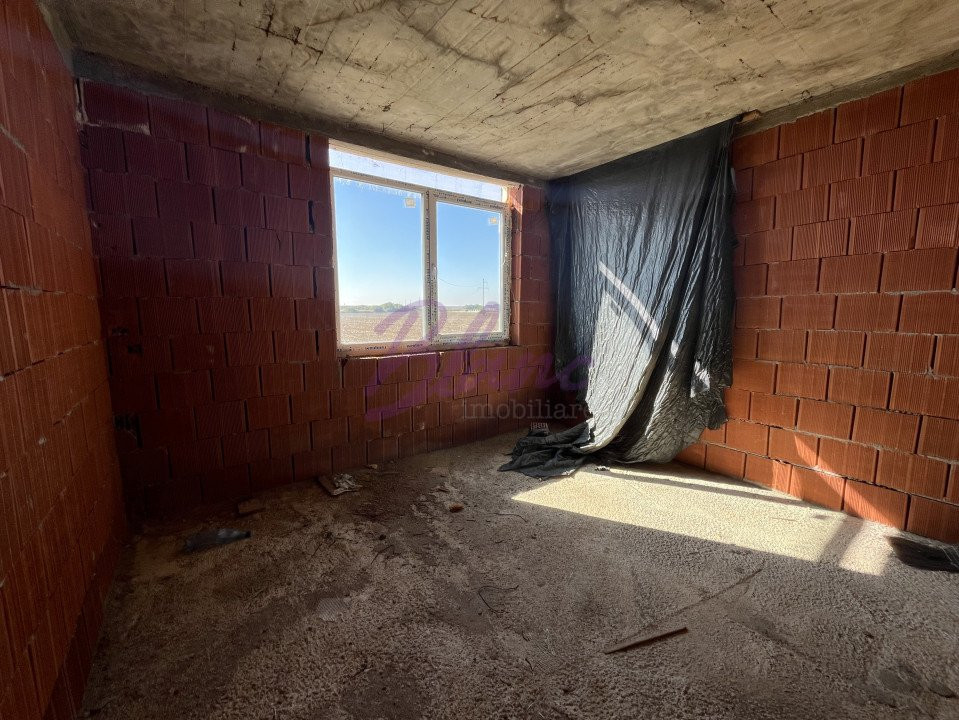 Casă la roșu în Santandrei – cu acces rapid spre Oradea