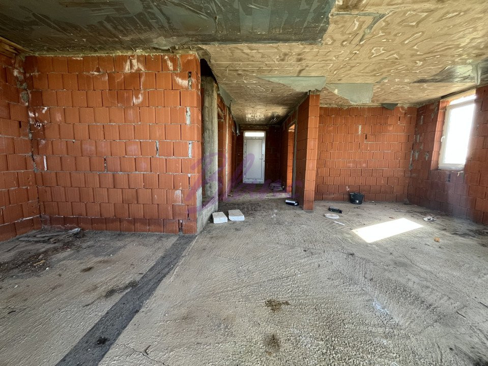 Casă la roșu în Santandrei – cu acces rapid spre Oradea